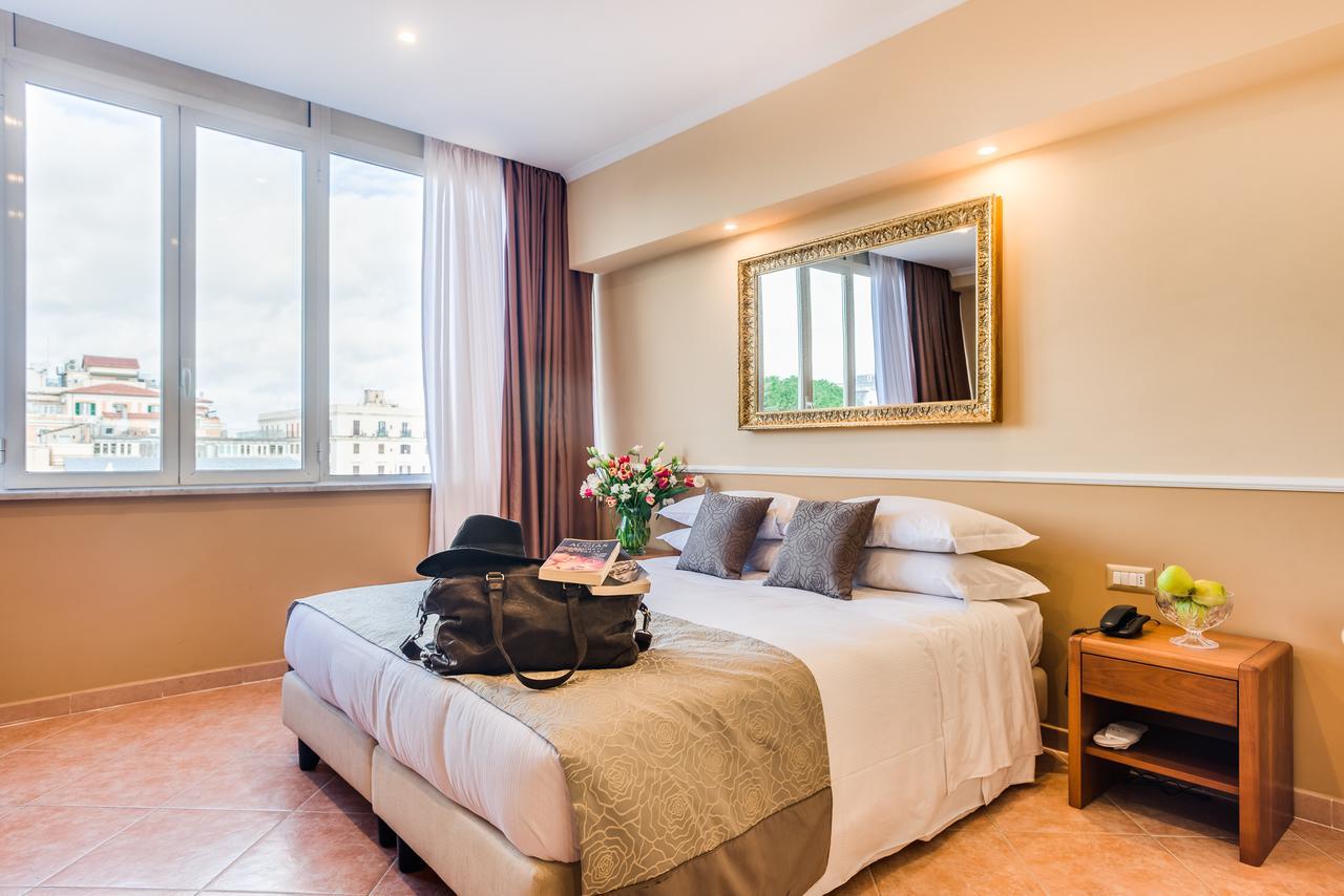 Raeli Hotel Lux Rom Exteriör bild