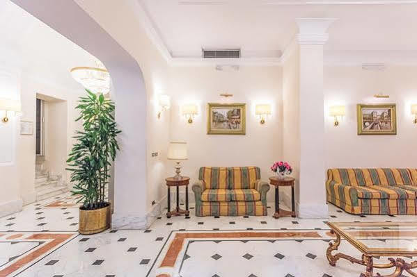 Raeli Hotel Lux Rom Exteriör bild